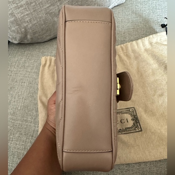 Gucci Marmont Mini Shoulder Bag - Picture 7 of 13